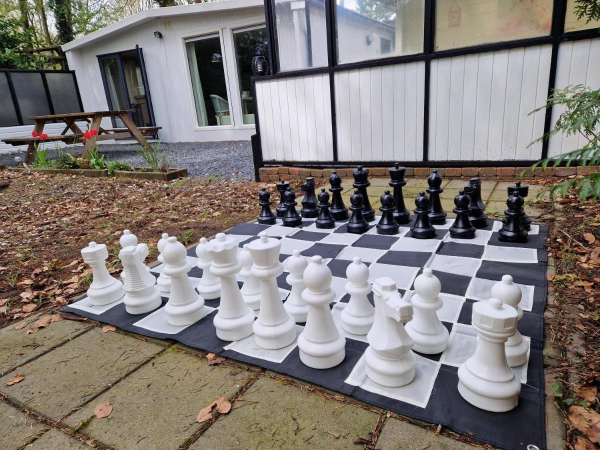 "Dennenhuisje" Op Bospark Ijsselheide Hattemerbroek Exterior photo
